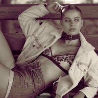 Photo