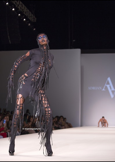 Adrian Aalicea S/S 2017 - Style Fashion Week